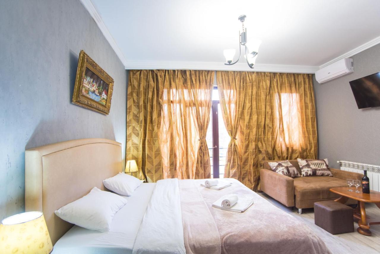 Terrace House Near Opera Hotel Tbilisi Bagian luar foto